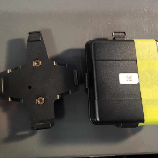 *GT*  502 - Battery Powered - Passive Tracking  - Great on "for sale" vehicles